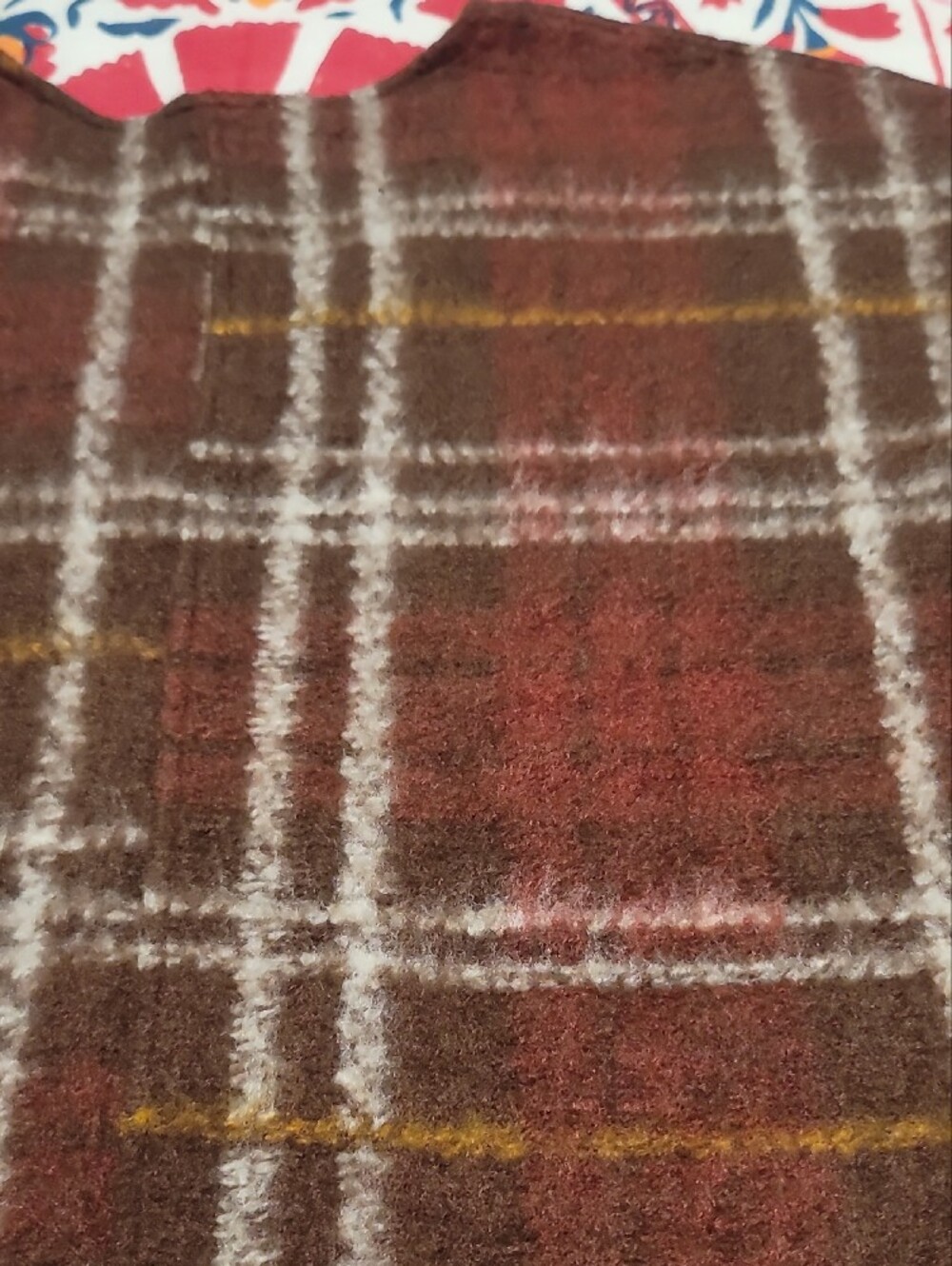NWOT Zara Womens Warm Brown Red Plaid V Neck Fall Sweater Cream & Mustard Accent - Picture 15 of 16